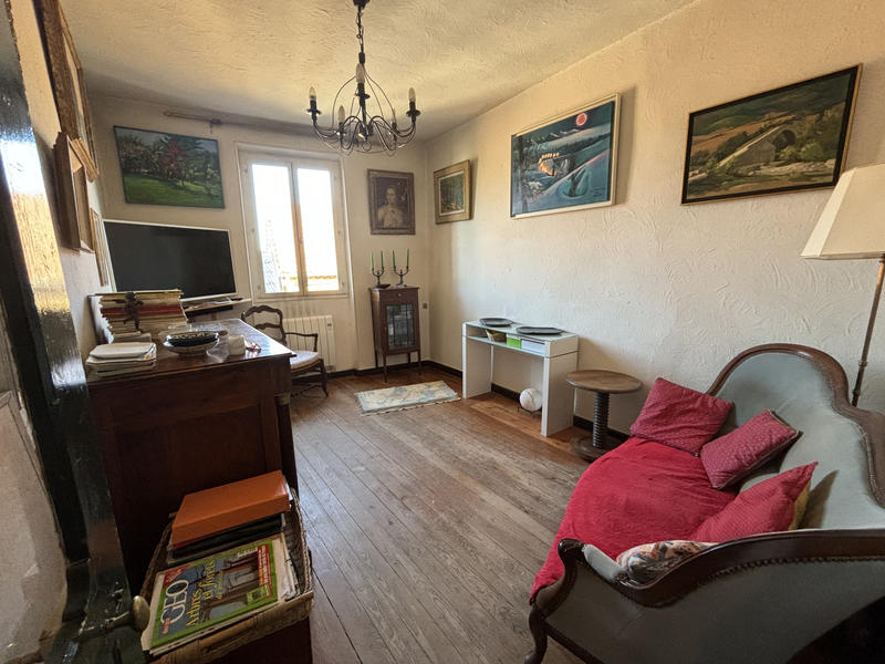 Maison de village - 75 m² - 6 pièces