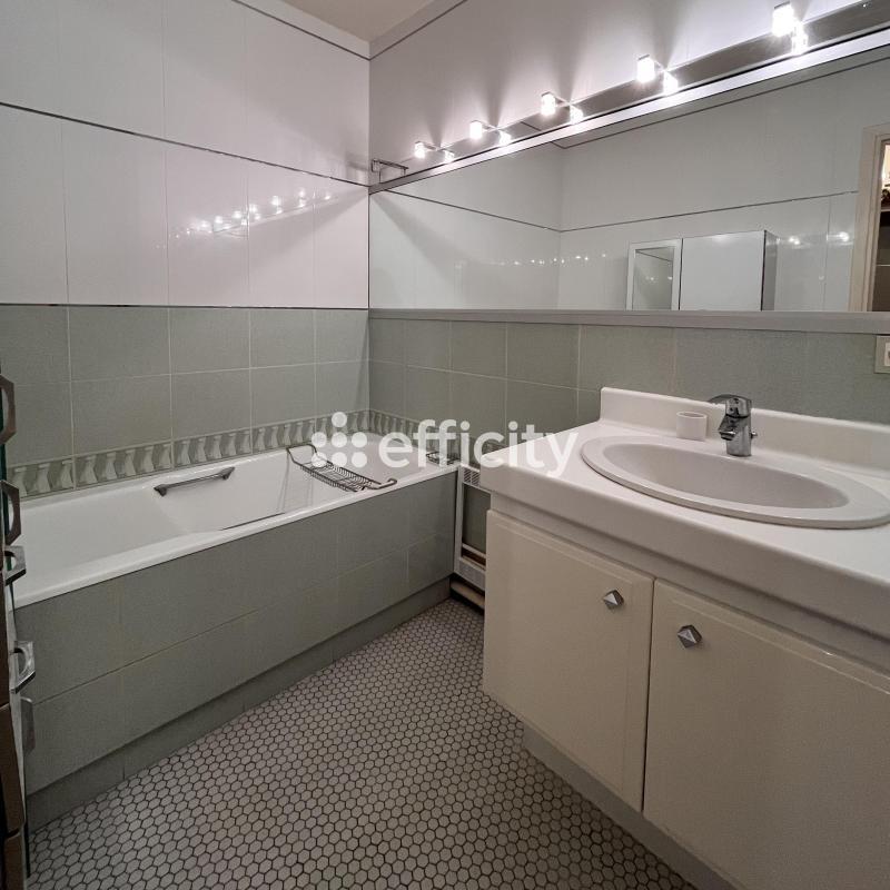 Appartement - 92 m² - 4 pièces