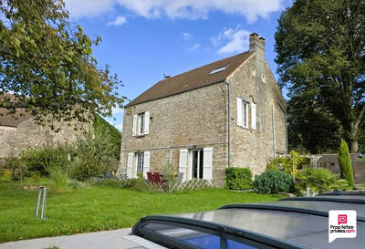 Maison - 162 m² - 8 pièces