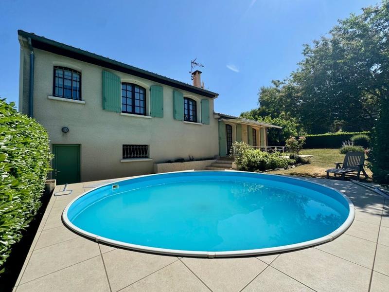 Maison - 114 m² - 5 pièces