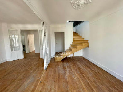 Appartement - 118 m² - 5 pièces