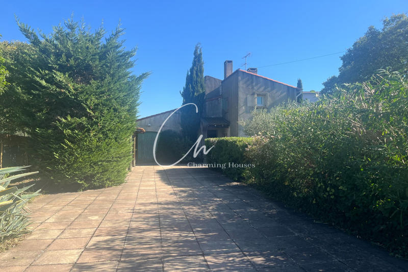 Maison - 186 m² - 6 pièces