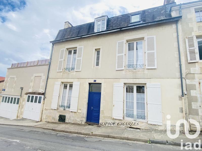Maison - 177 m² - 9 pièces