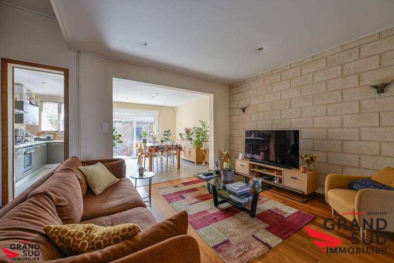 Maison - 120 m² - 5 pièces