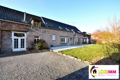 Maison ancienne - 258 m² - 8 pièces