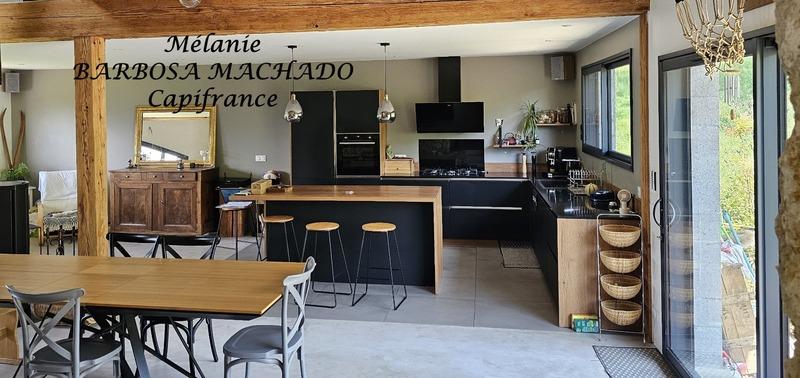 Maison - 185 m² - 6 pièces