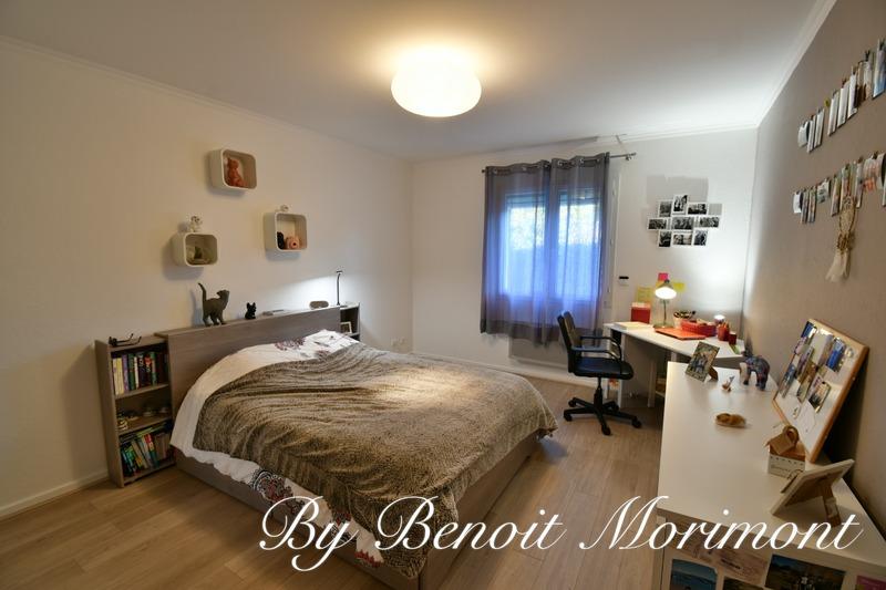 Villa - 195 m² - 8 pièces