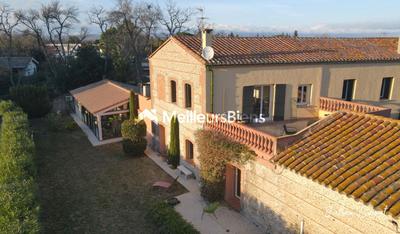 Propriété - 270 m² - 7 pièces