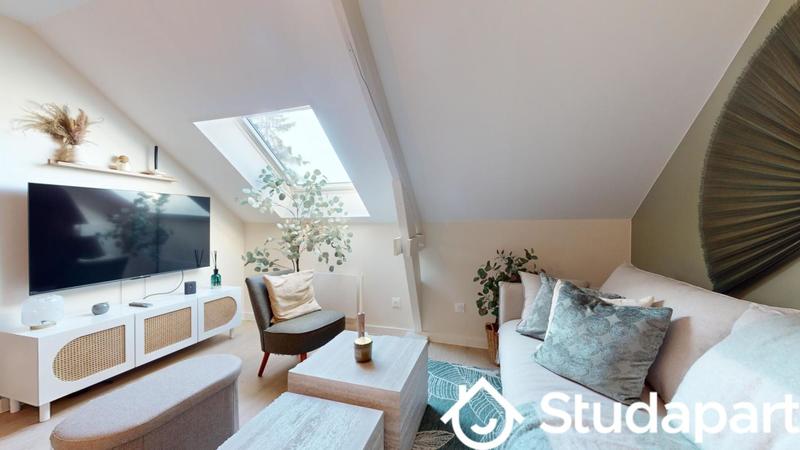 Chambre - 10 m² - 1 pièce