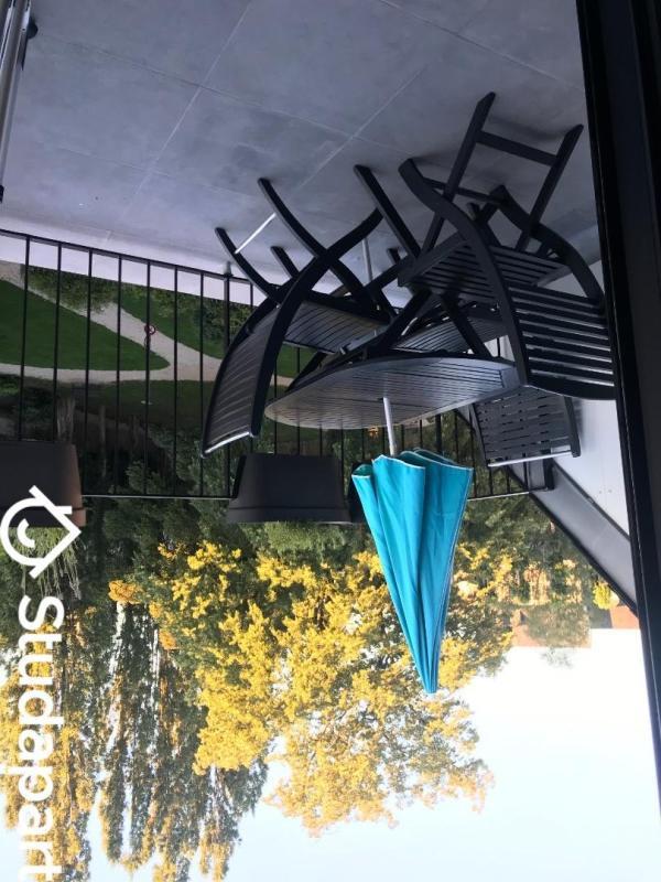 Chambre - 13 m² - 1 pièce