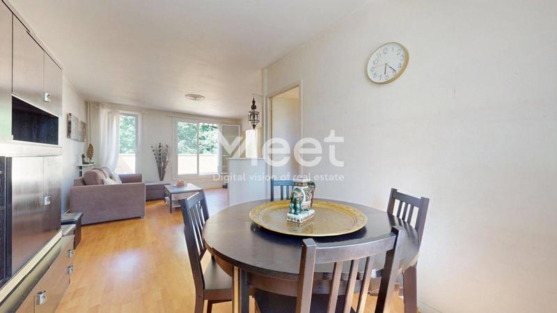 Duplex - 81 m² - 4 pièces