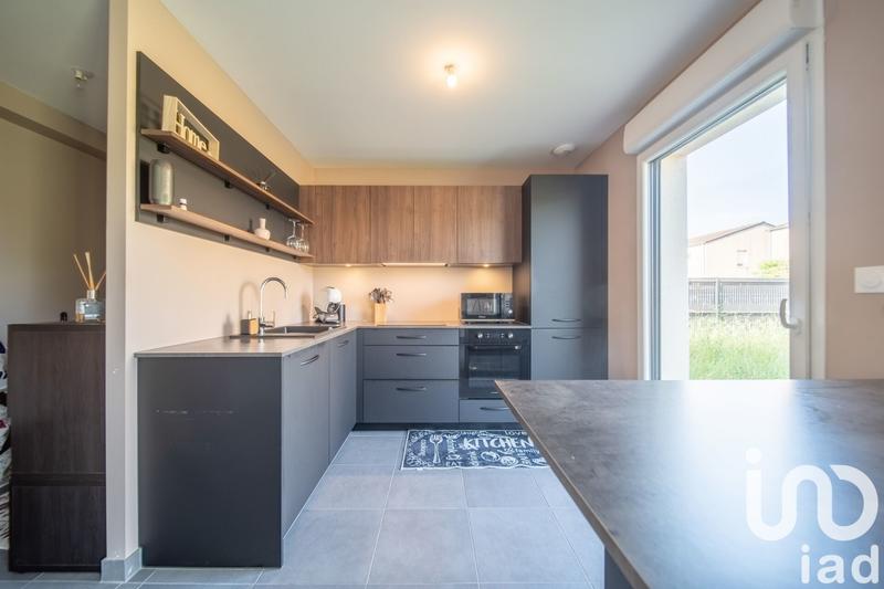 Maison - 98 m² - 5 pièces