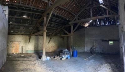 Maison - 184 m² - 1 pièce