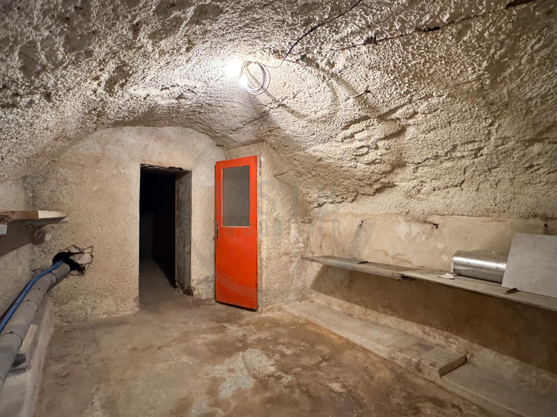 Immeuble - 138 m² - 7 pièces