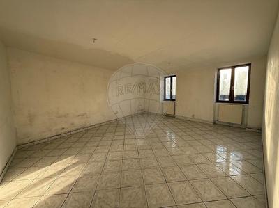 Appartement - 88 m² - 5 pièces