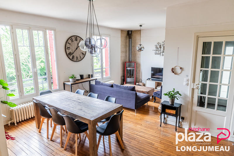 Maison - 133 m² - 8 pièces