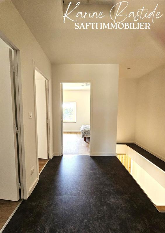 Maison - 100 m² - 6 pièces