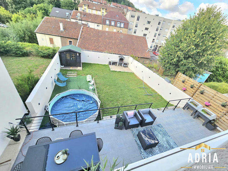 Maison traditionnelle - 100 m² - 4 pièces