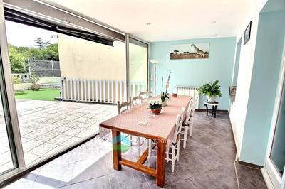 Maison de ville - 130 m² - 5 pièces