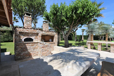 Propriété - 150 m² - 6 pièces