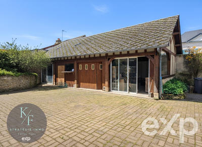 Maison ancienne - 170 m² - 8 pièces