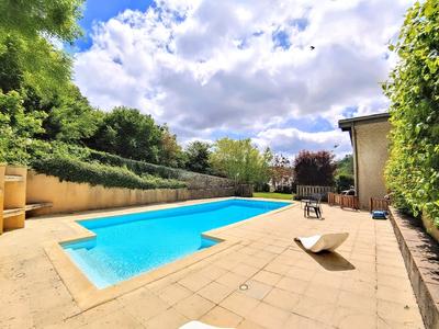 Villa - 350 m² - 10 pièces