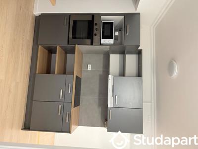 Chambre - 10 m² - 1 pièce