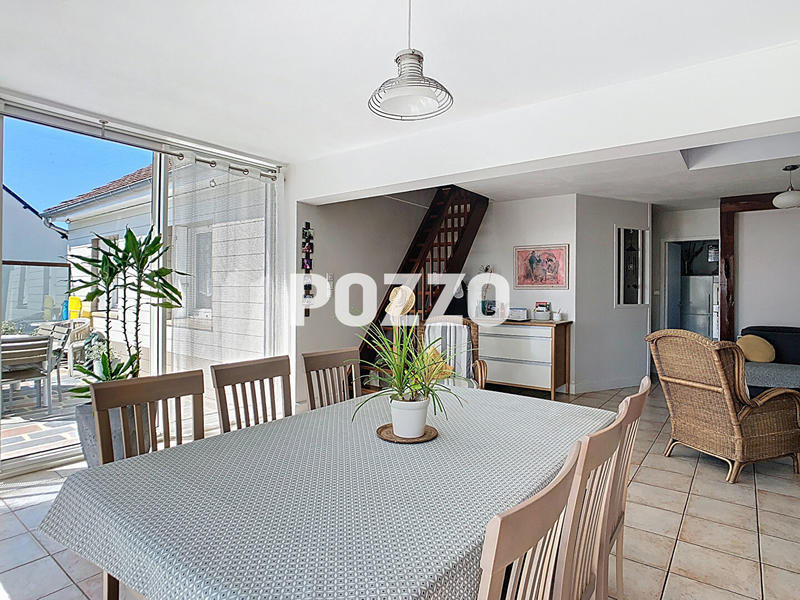 Maison - 129 m² - 8 pièces