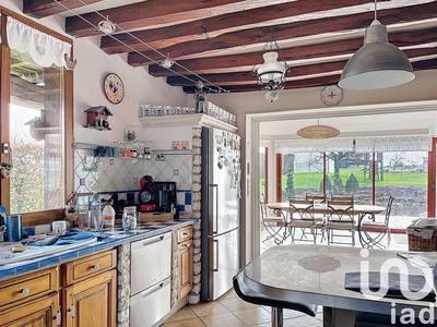 Maison - 214 m² - 4 pièces