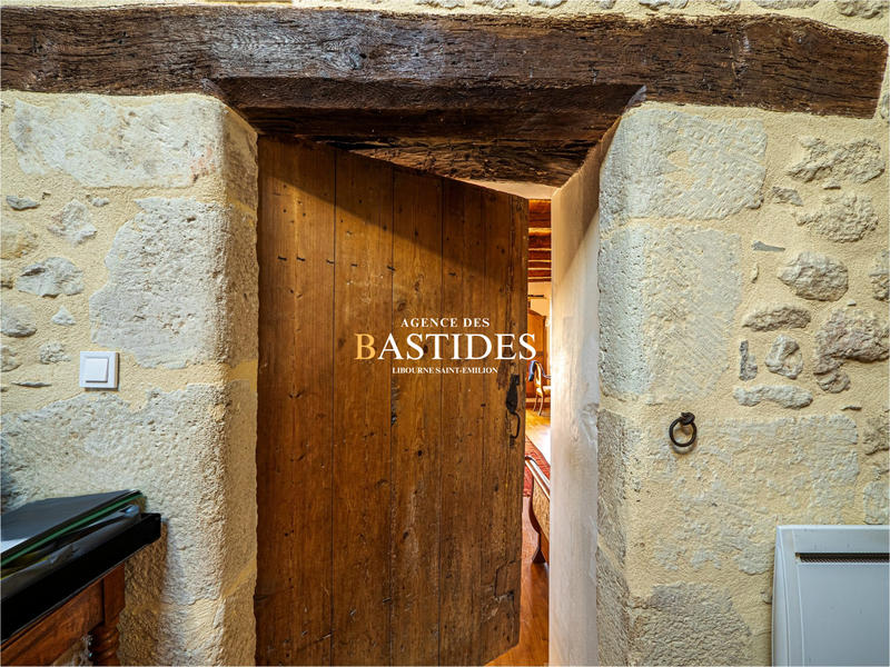 Maison ancienne - 319 m² - 10 pièces