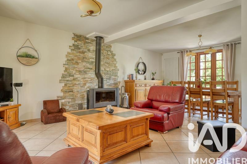 Maison - 137 m² - 6 pièces