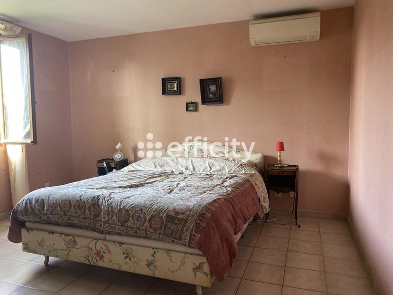 Maison - 176 m² - 7 pièces