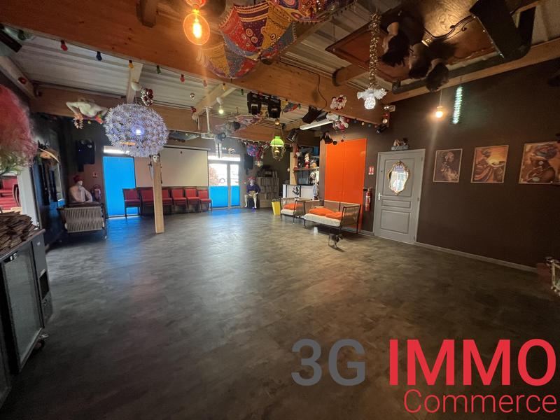 Local commercial - 900 m²