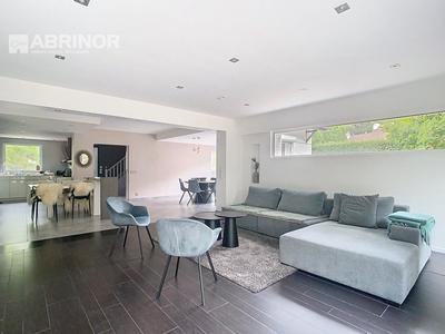 Maison d'architecte - 199 m² - 7 pièces