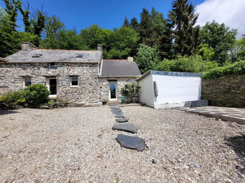 Propriété - 112 m² - 6 pièces