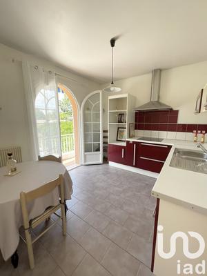 Maison - 190 m² - 9 pièces