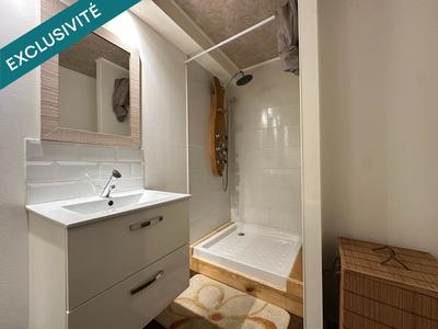 Maison - 233 m² - 10 pièces