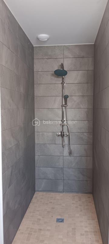 Pavillon - 130 m² - 5 pièces