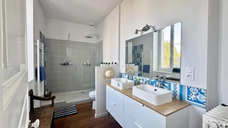 Maison bourgeoise - 183 m² - 7 pièces