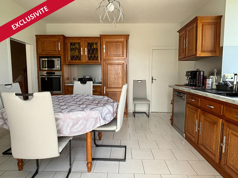 Maison - 146 m² - 6 pièces