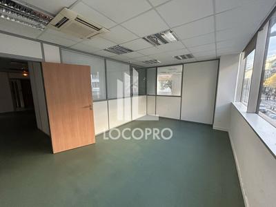 Bureau - 327 m²