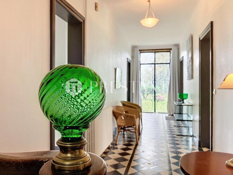 Maison - 223 m² - 6 pièces