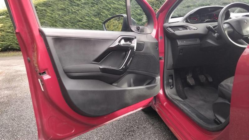 Peugeot 208 I 1.0 PureTech 68 Access