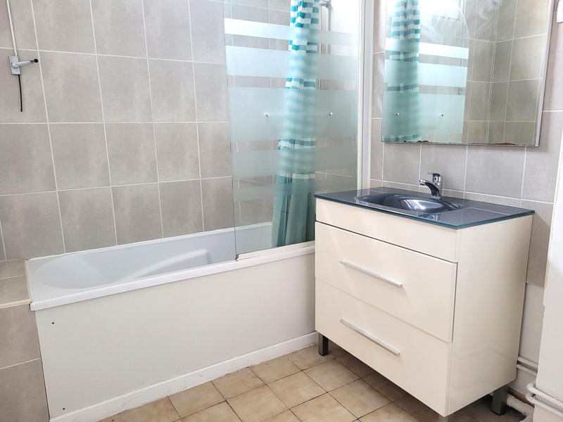 Appartement - 111 m² - 5 pièces