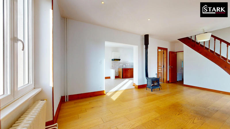 Maison - 91 m² - 5 pièces