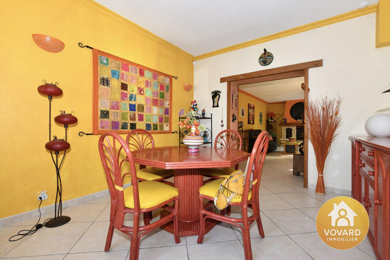 Maison - 111 m² - 5 pièces