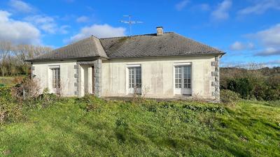 Maison - 98 m² - 5 pièces