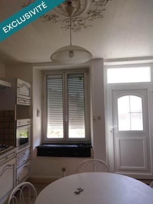 Maison de village - 260 m² - 7 pièces