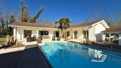 Maison - 139 m² - 5 pièces