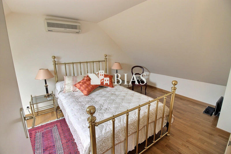 Maison - 113 m² - 5 pièces